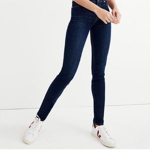 Madewell 9” high-rise skinny jeans (Larkspur wash)